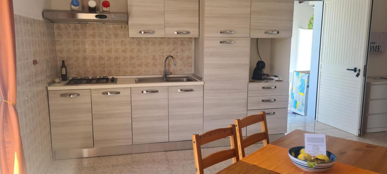 Casa Colomba Sant'Angelo Apartment Sant'Angelo  ภายนอก รูปภาพ